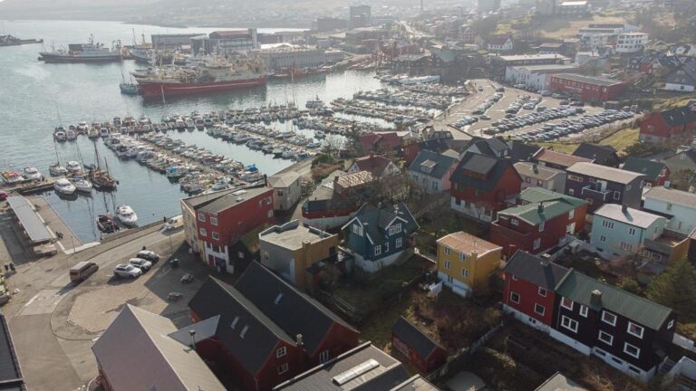 Billede af Thorshavn havn fra luften.